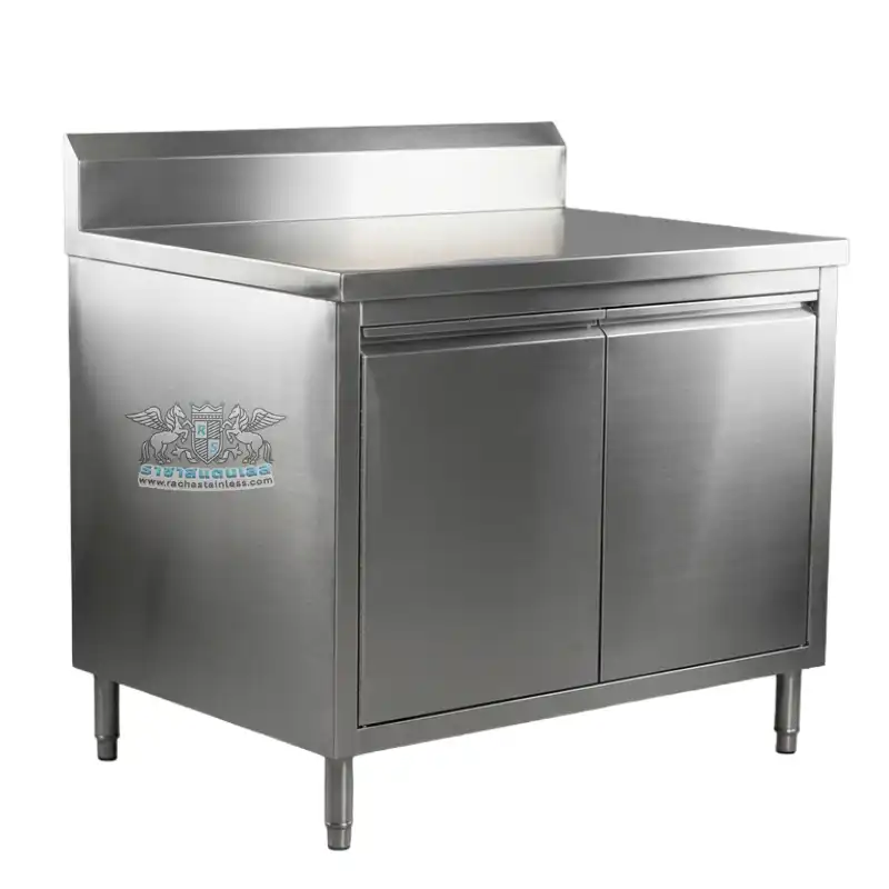 ตู้เคาน์เตอร์สแตนเลส 304 แบบปิดทึบ บานเปิดคู่ มือจับซ่อนรูป พร้อมขอบกันตก ขาปรับระดับได้