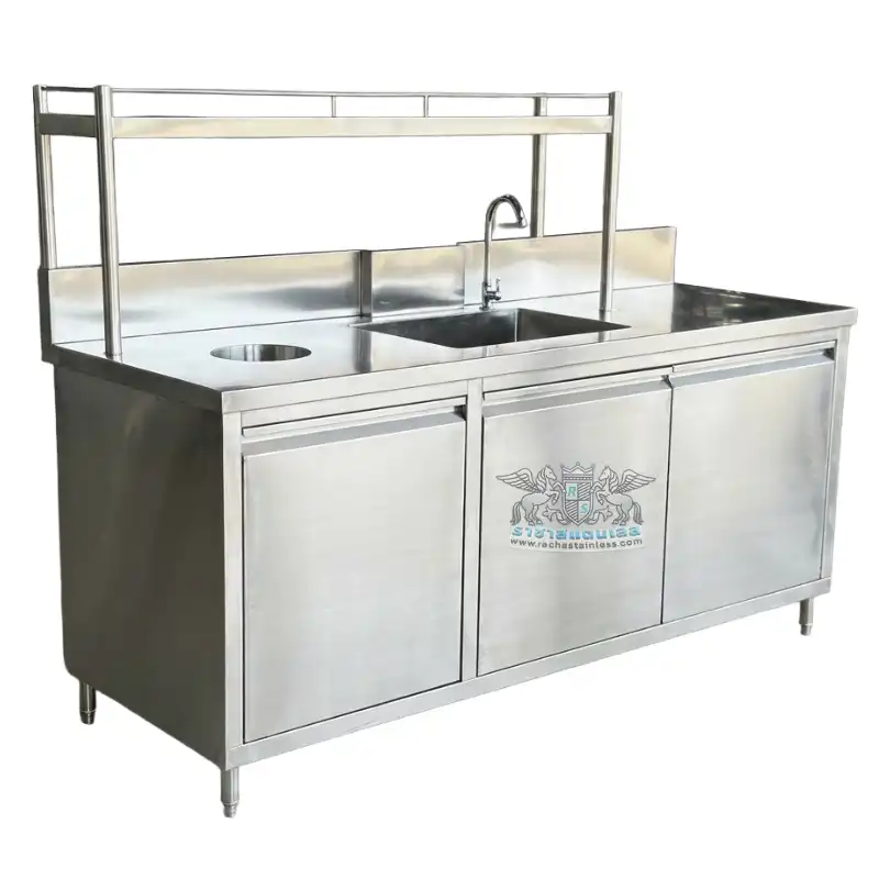 เคาน์เตอร์ตู้สแตนเลส 304 พร้อมซิงค์ 1 หลุม ช่องทิ้งขยะ 3 บานเปิดทึบพร้อมชั้นลอย ขาปรับระดับได้